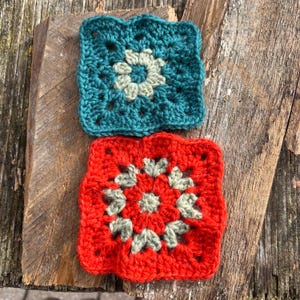 Free Crochet Pattern - Flower Square Design for Hand Warmers, Blankets, and More