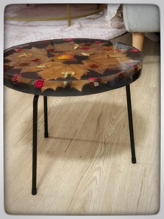 Resin table with leaves and petals