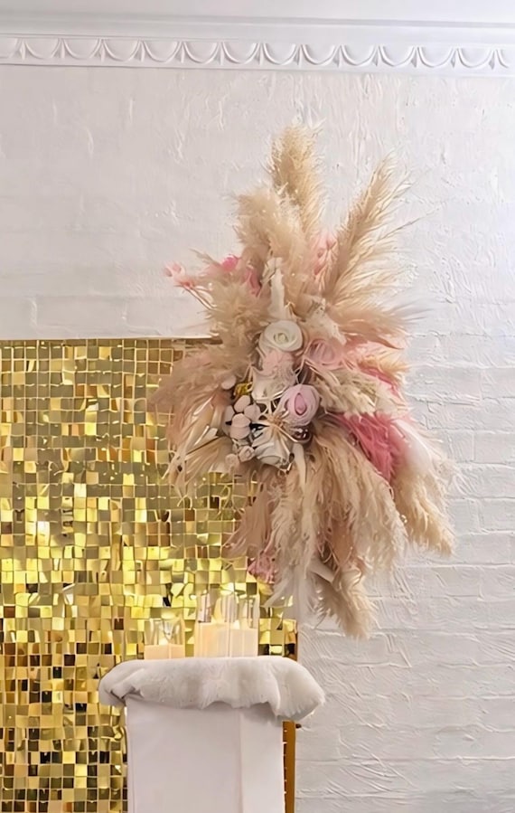 Pampus arch arrangement