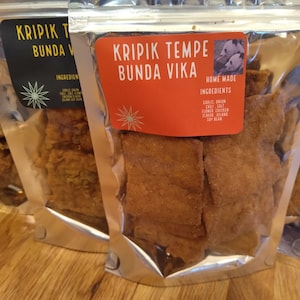 kripik tempe,(crspy tempeh), new home made usa seller. 1bag