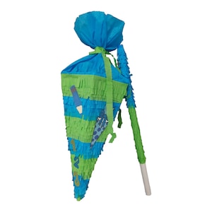 Cône d'école Pinata pour garçons - vert/bleu avec bâton de pinata / pinata en cornet de sucre / jeu de fête pour la scolarisation