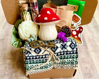 Mushroom Cottagecore Care Package, Cozy Tea Gift Box,Stickers,Pinecones,Botanical Sachets,Cozy Aesthetic Gift for Birthday gift for friend