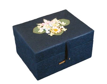 Biodegradable Eco Friendly Cremation Chest Urn for Burial of Ashes