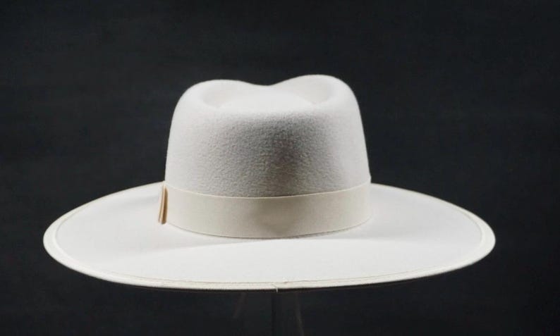 Izzi Accessories Fedora Cream Hat With Multi Coloured Gold Braid SH374 main image 0