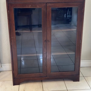 Arts and Crafts Mission Style Vintage Two Door Glass Front Cabinet Oak Double Door Bookcase Display Antique Glass Doors