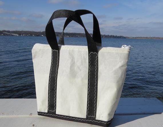 Customizable Large Zip Sail Bag Tote