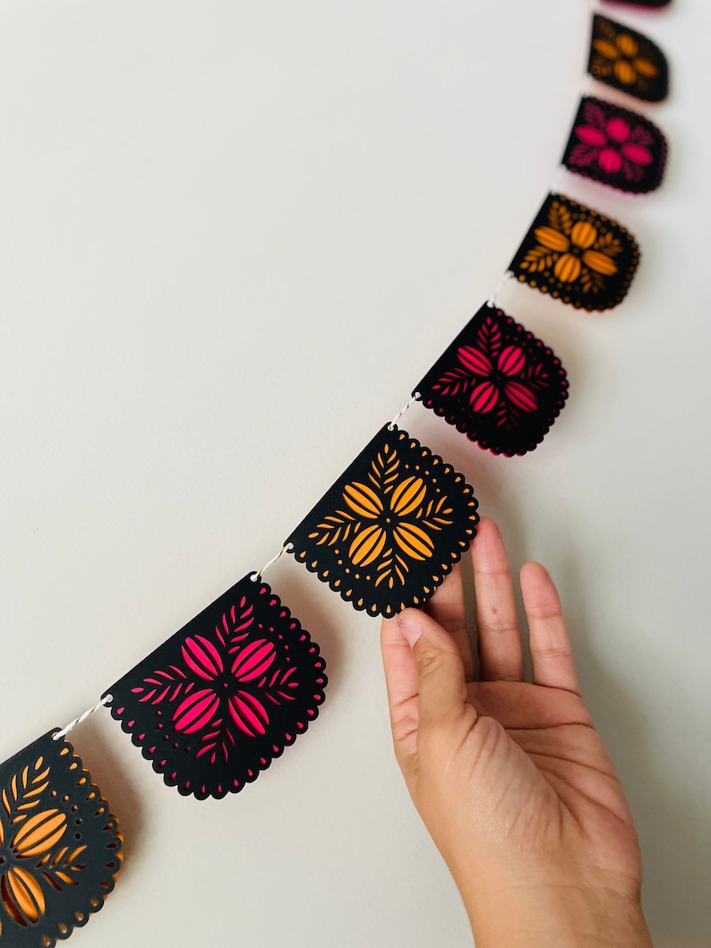 Dia de Muertos Banner, Day of the Dead Decorations, Altar de Muertos, Ofrenda, Halloween Decoration, Mexican Halloween, Papel Picado, Halloween Decoration, Halloween, Calavera, Fieles Difuntos, Dia de la Muerte, Decoracion de Muertos, Halloween Party