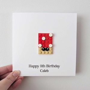 Biglietto personalizzato con funghi di buon compleanno