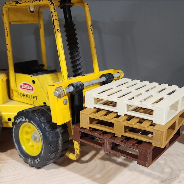 tonka pallets for small forklift