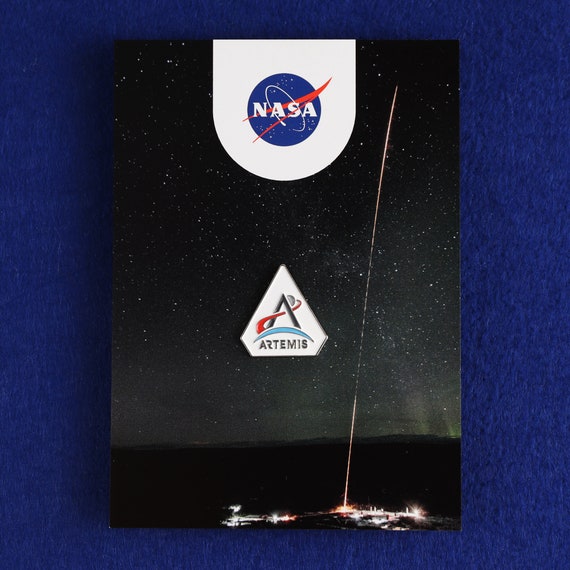 NASAアルテミスピンバッジ - Etsy 日本