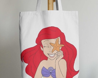 Sacs cabas petite sirène peints à la main, sac en toile Disney personnalisé, cabas inspiré d'Ariel, design personnalisé sirène, sac à main peint unique
