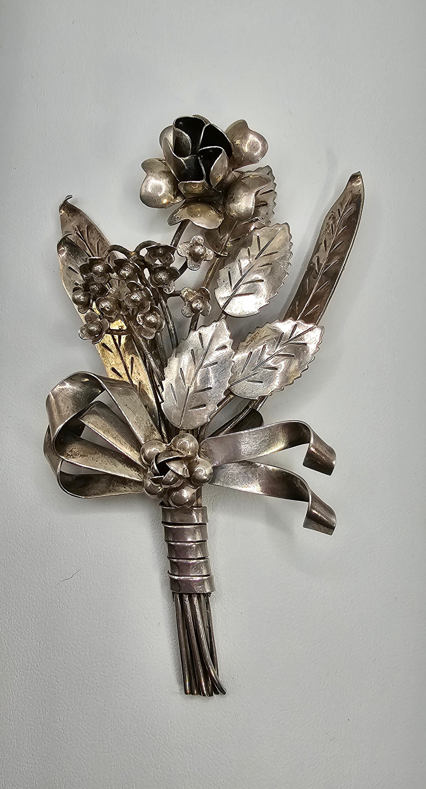 Hobe sale jewelry brooch