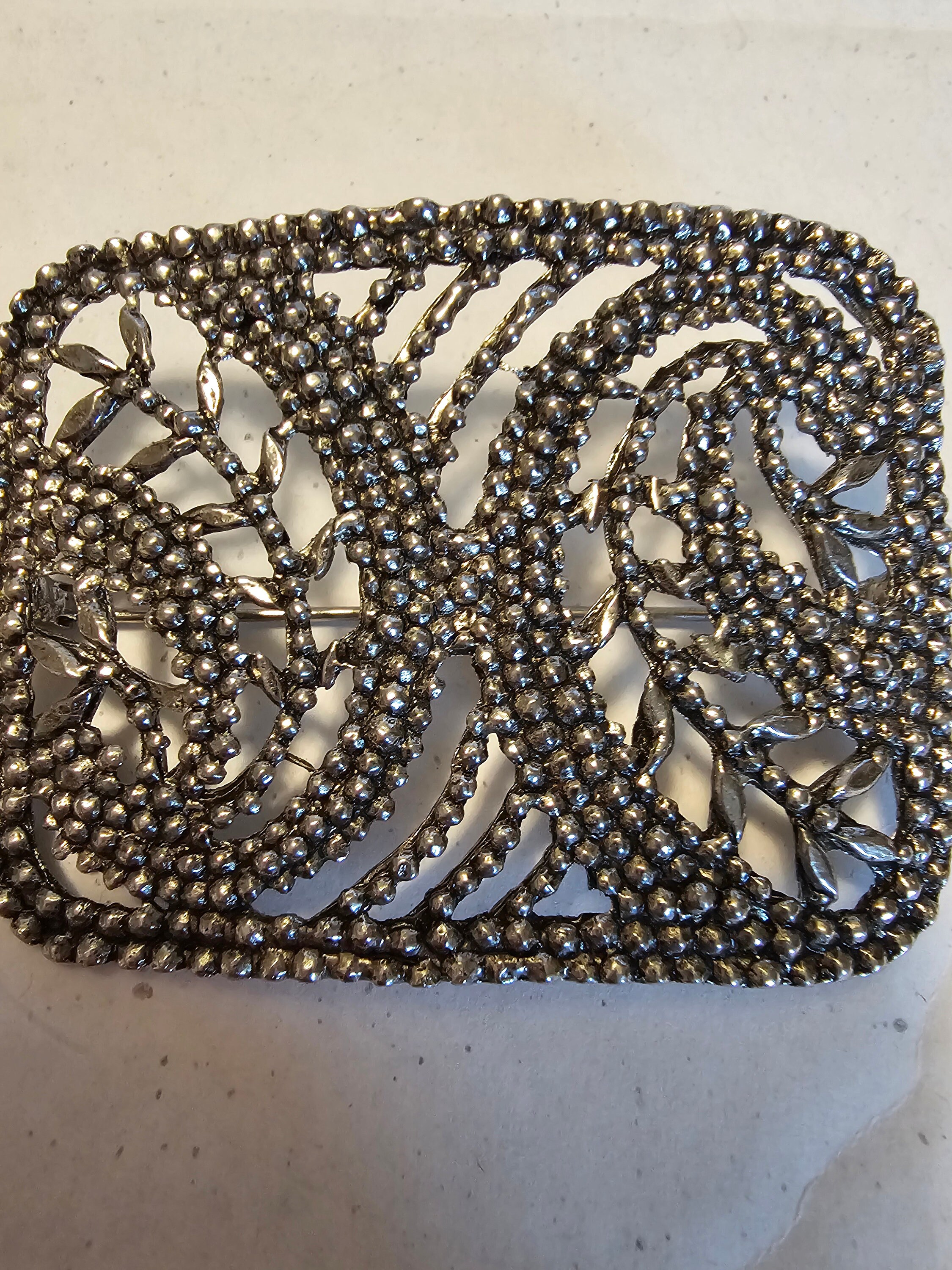 Reproduction vintage jewelry deals