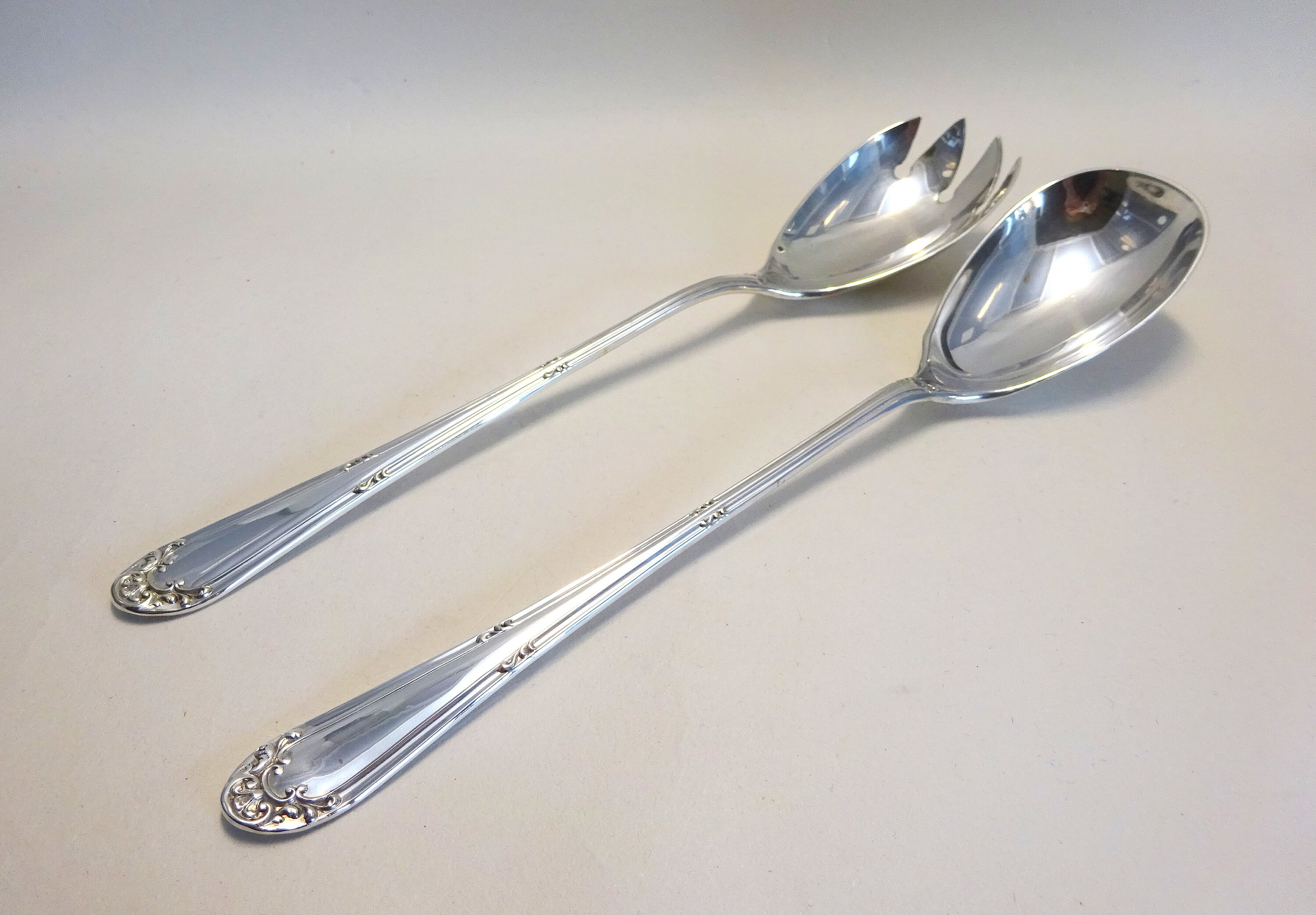 Decorative Vintage EPNS Silver Plated Salad Servers, Salad Fork and Spoon, Fruit Salad Servers