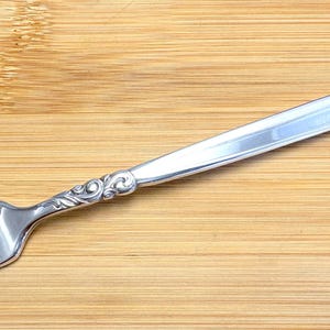 Vintage Oneida Community South Seas Cocktail Fork, Olive Fork, Pickle Fork, Oneida Silver Plate