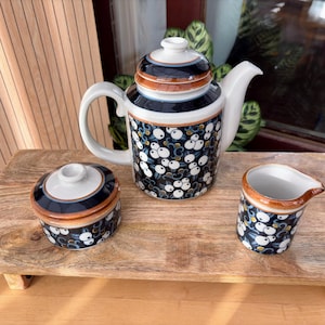 Vintage Arabia Finland Taika Teapot Sugar Bowl Creamer Set Mid Century Scandi Ceramics