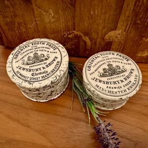 Antique - English Advertising - Jewsbury & Brown Chemists Oriental Tooth Paste Lidded Ironstone Pot - English Ironstone