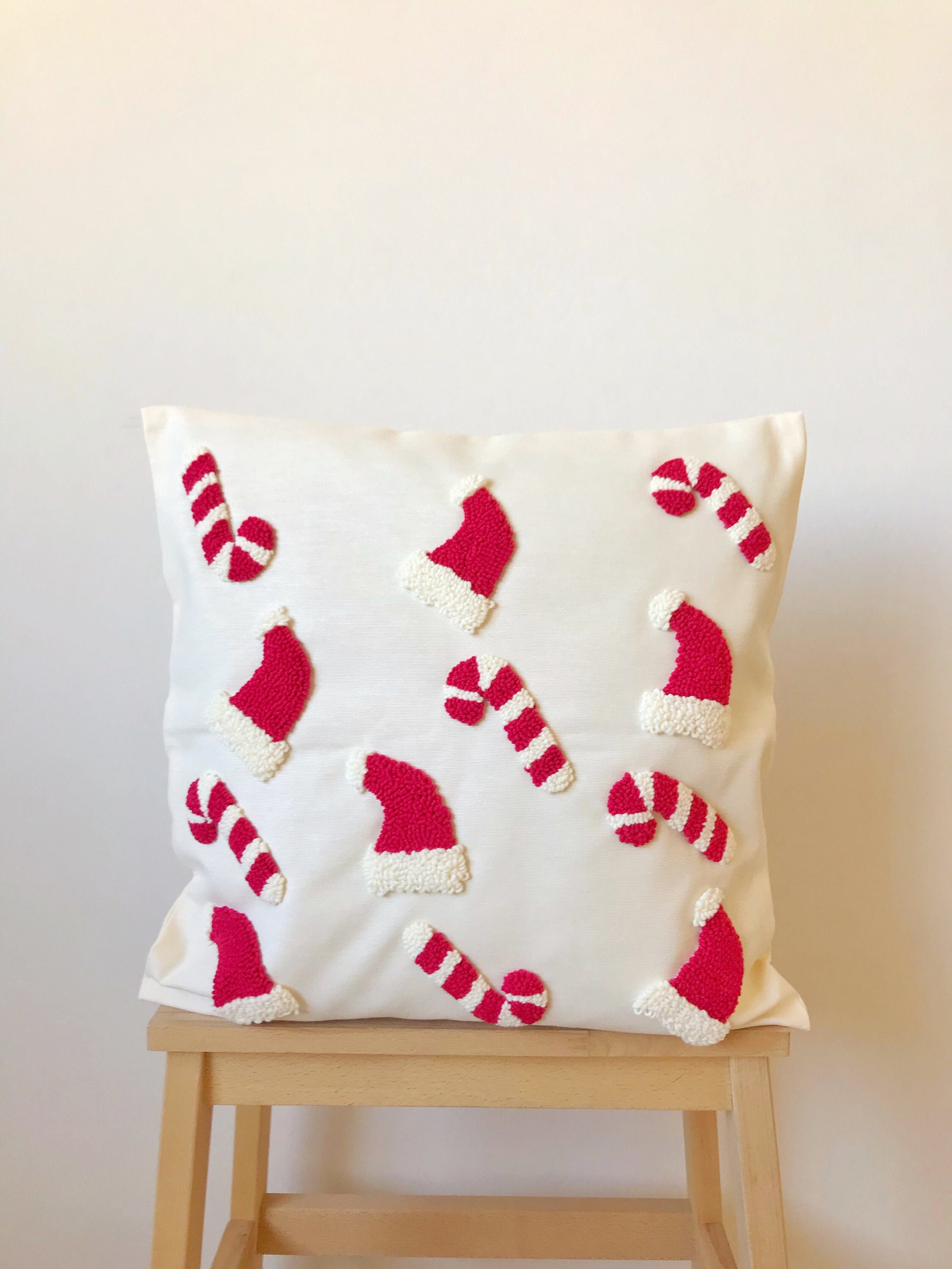 Punch Needle Pillow Cover, Christmas Pillow Case, Noel Gift for Home ...