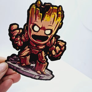Naklejka winylowa BABY GROOT, wodoodporna i kolorowa, na samochód dostawczy i do domu