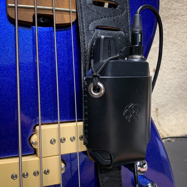 Strap Pouch - Shure GLXD1+ wireless guitar transmitter, Custom Leather