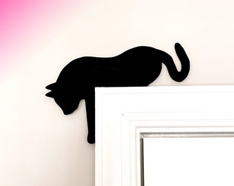Cat Reach Door Corner