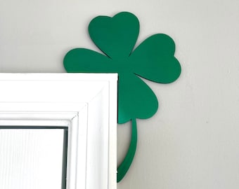 St Patrick's Day Door Corner, St Pattys Day Door Corner Decor, Irish Good Luck Charm Door Sitter, Shamrock 4 Leaf Clover Decoration