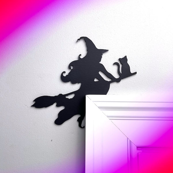 Witch Flying on a Broomstick Door Topper, Halloween Decor, Halloween Door Corner Sign, Witch Halloween Decor, Witch on a broom decor