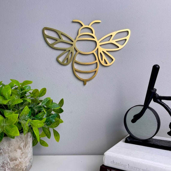 Farmhouse Gold Bumble Bee Sign, Bee Wall Decor, Farmhouse Honey Bee Honey  Comb Decor, Bumble Bee Decor Decoration 