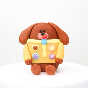 Duggee Inspired Cartoon Dog Animal Cake Topper Perfect for Cartoon Themed Boy and Girl Birthday Party