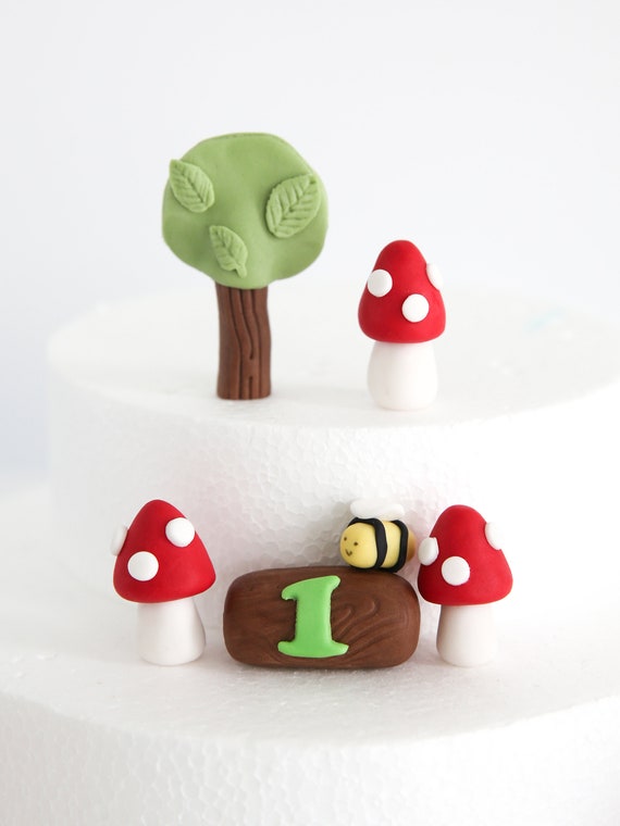 Baby Winnie the Pooh and Friends Cake Topper Fondant With Mushroom and Tree Bundle, Edible Cake Decorations for Baby and Kid Birthday Party - Etsy