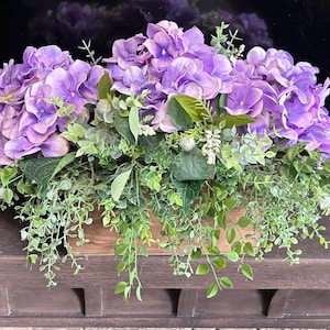 Faux Hydrangea Centerpiece: Modern Farmhouse Floral Arrangement
