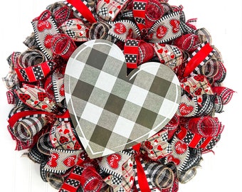 Valentine Day Wreath, Valentine’s Day Wreaths, buffalo plaid Wreath, red and black Wreaths, farmhouse wreath for Valentine’s Day, decoration