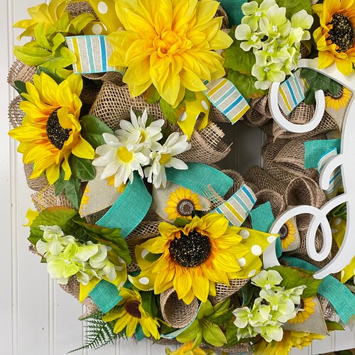 Summer wreath, sunflower front door wreath, monogram wreath, farmhouse home decor, everyday wreath, shops summer wreath with letter