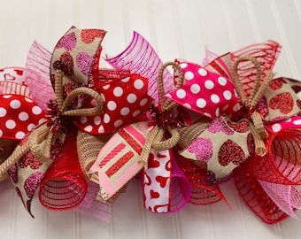 Valentine Garland, Valentine Decoration, Valentine Mantel, Staircase Garland, Winter Mantel, Valentines Day, Fireplace Mantel,