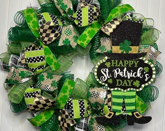 St. Patrick’s Day wreath / shamrock wreath / mesh wreath/ Buffalo plaid st Patrick’s day wreath / wreaths/ Buffalo check front door wreath