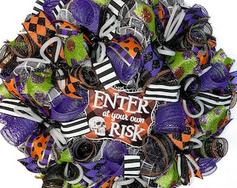 Skeleton Wreath, Halloween Wreath, Halloween Swag, Halloween Decor, Skelton Swag, Halloween Decorations For front door, skull wreath