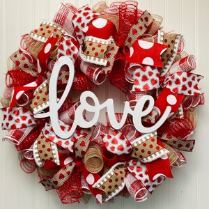 Valentine wreath, valentine wreaths, Valentine’s Day wreath, valentine wreaths, Valentine’s Day wreath for front door, heart wreath, door