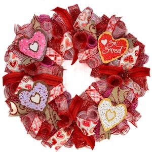 Valentine’s Day wreath for front door, Valentine’s Day wreath hearts, Valentine’s Day decor wreath for Valentine’s Day, burlap wreath