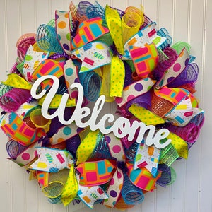 Rainbow welcome wreath for front door, summer wreath, front door wreath, rainbow welcome wreath, spring decor, summer decor