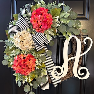 Hydrangea Grapevine Wreath: Personalized Monogram Door Decor