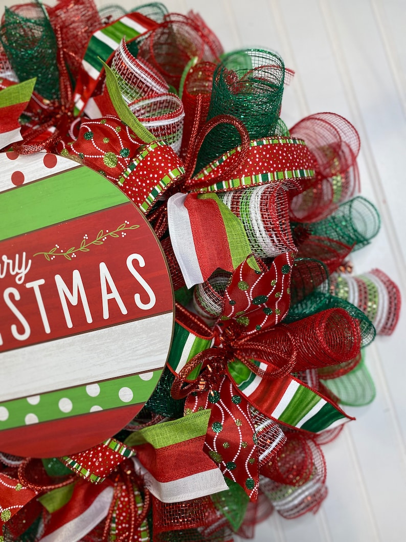 Red and Green Christmas Wreath, Deco Mesh Ribbon Wreath - Etsy
