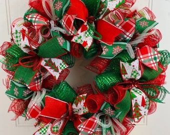 Christmas wreath - holiday wreath - red and green Christmas decor - Christmas mesh wreath for front door - holiday wreath for front door