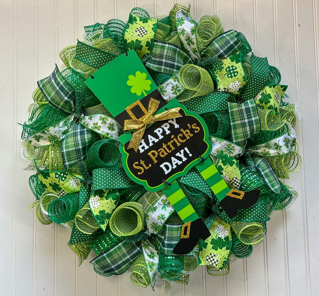 St. Patrick's Day Shamrock Wreath - 13-Inch Green Wooden Clover Door Decor