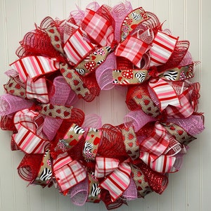 Valentine wreath, valentine wreaths, Valentine’s Day wreath, valentine wreaths, Valentine’s Day wreath for front door, heart wreath, door