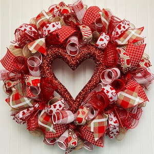 Valentine’s Day wreath, valentine wreath, wreath for Valentine’s Day, heart wreath, Valentine’s Day wreath for front door, Valentine’s decor