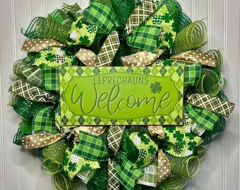 St Patrick’s day wreath, St. Patrick’s day wreath, leprechaun  wreath, St. Patrick’s day front door wreath, st Patrick’s day decor
