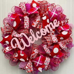 Valentine wreath, valentine wreaths, Valentine’s Day wreath, valentine wreaths, Valentine’s Day wreath for front door, heart wreath, door