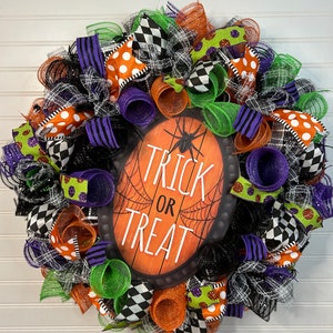 Halloween Wreath-Halloween door wreath-Halloween door decor-Halloween decor-Halloween wreath for front door-Halloween mesh wreath-Halloween