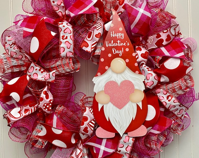 Valentines Day Wreath for Front Door, Wreath for Valentines Day, Gnome