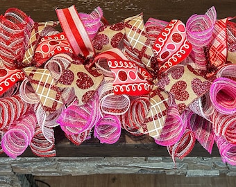 Valentine’s Day garland, valentine garland, Valentines day decoration, staircase garland, fireplace mantle, valentine mantel decor, garlands